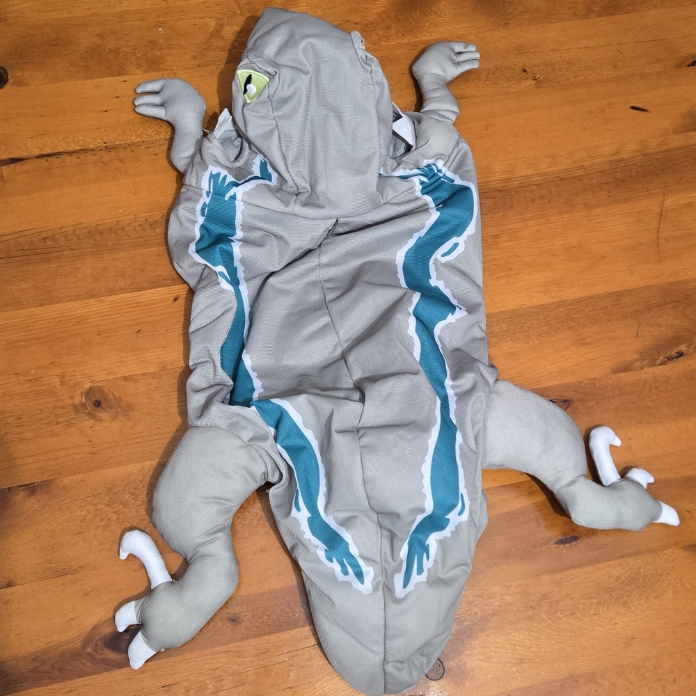 Retriever Raptor Dinosaur Pet Costume M/L Halloween Dress Up Dog NWOT